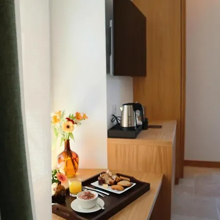 Le Royal Restaurant Hotell