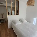 Le Royal Restaurant بونيفَسْيو